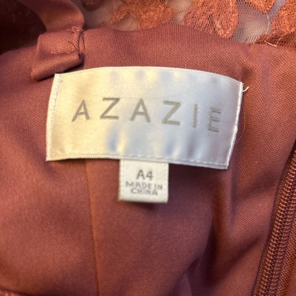 Azazie Bridesmaid/Mother of the Bride Dress Size 4 - Picture 6 of 6